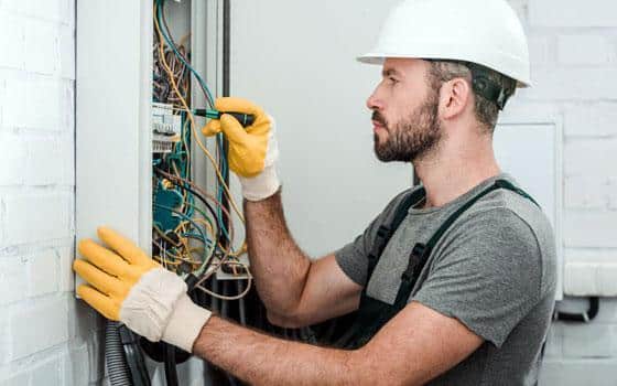 Curso online de Electricista con Certificado - Lecciona Chile